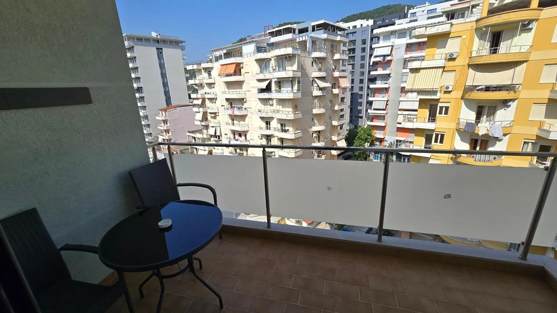 Newborn Apartments Lungomare Vlorë