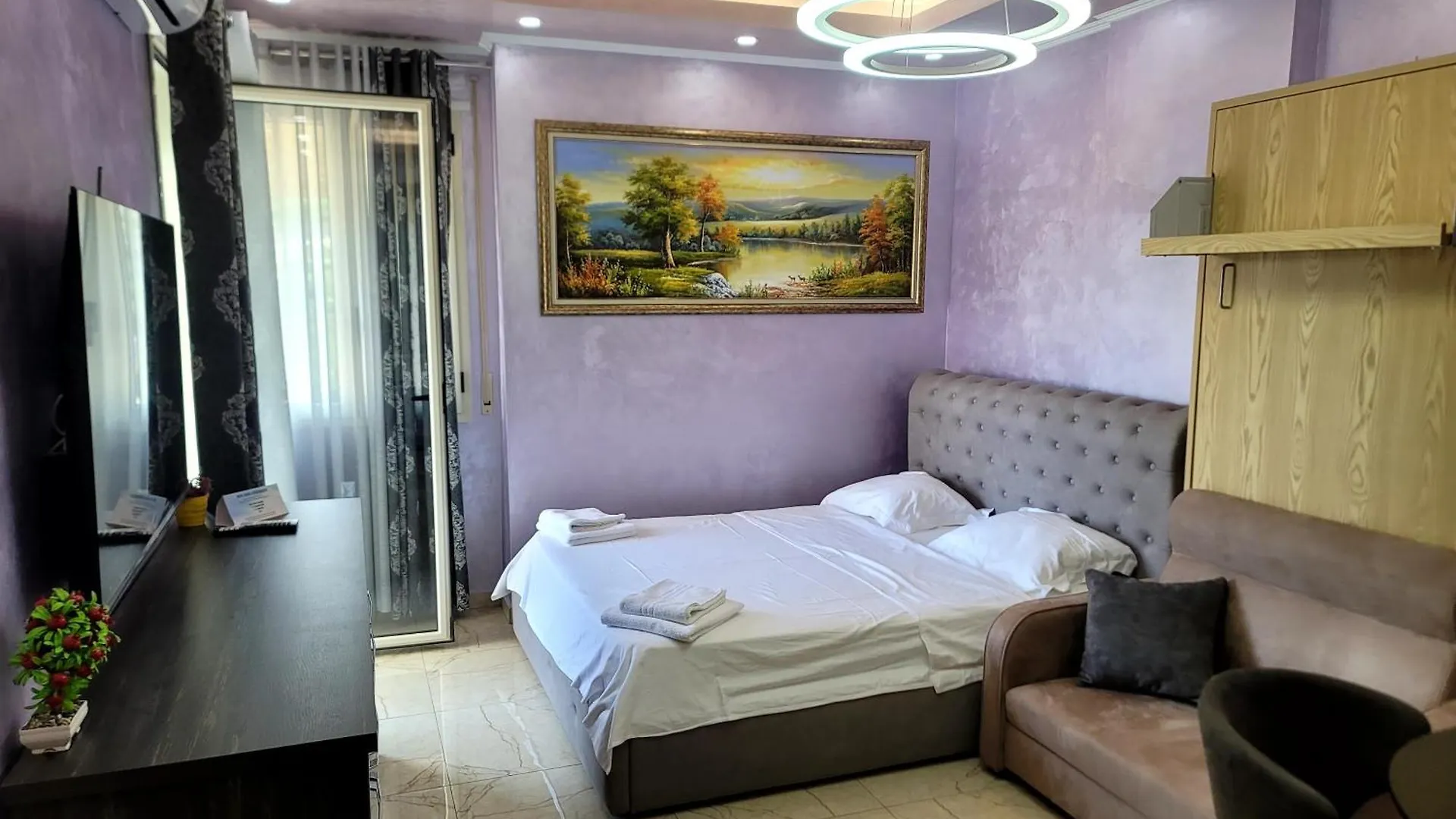 Newborn Apartments Lungomare Vlorë